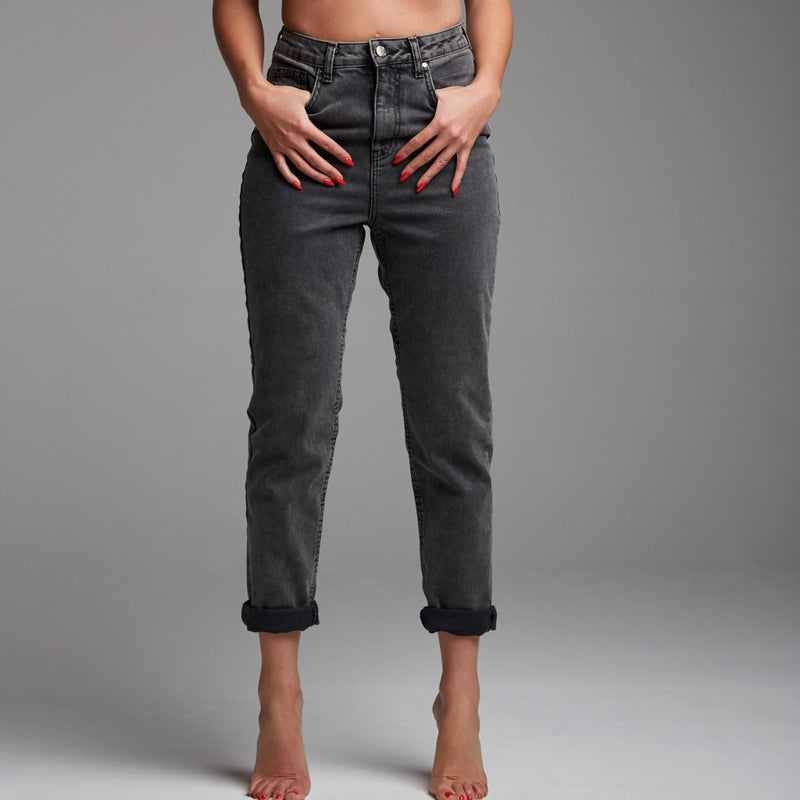 DRAKE BLACK ACID WASH MOM FIT JEANS - CT074